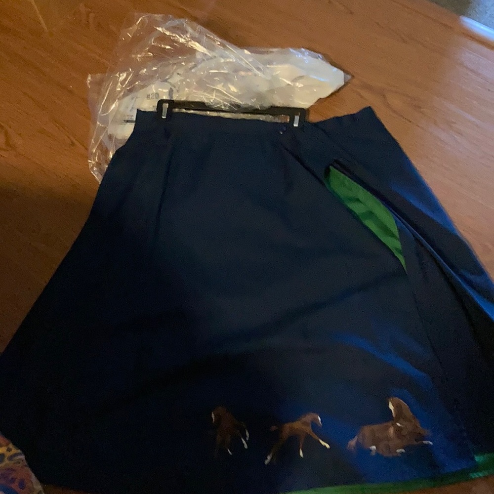 Wrap skirt w horses